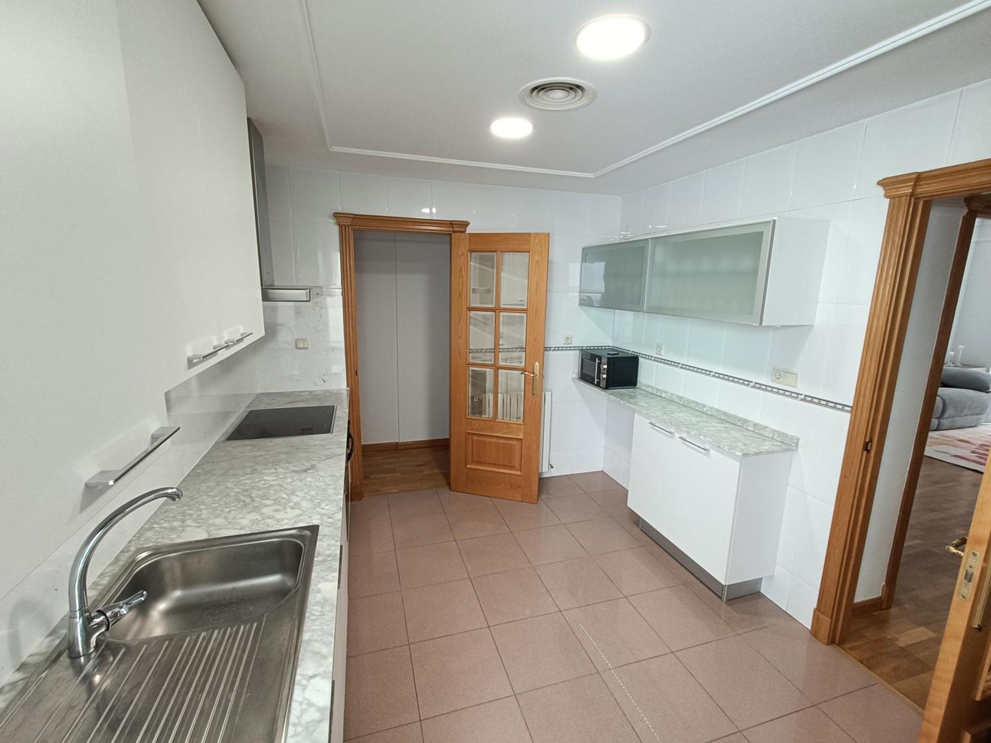 Apartament Piso En Pleno Centro De Albacete Con Garaje Zewnętrze zdjęcie